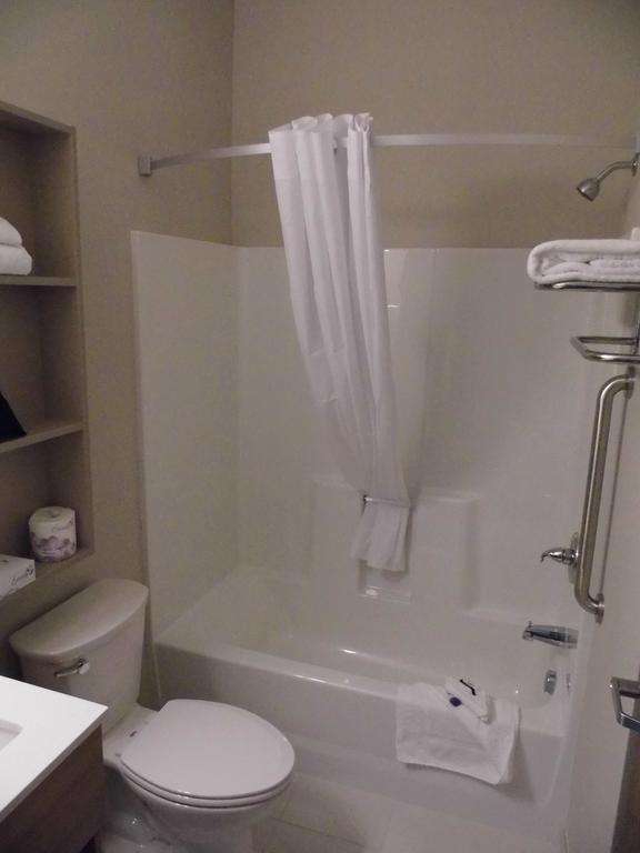 Accessible Studio Suite 1 Double Bed Non-Smoking,122838301:JPEG